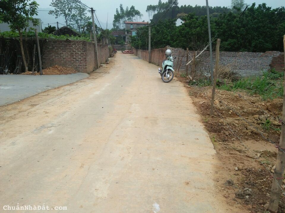 Bán gấp 250m2 đất thổ cư Thanh lộc-Ngọc Thanh-Phúc Yên, MT10m, gần Hồ Suối Lạnh chỉ 4.5tr/m2.					