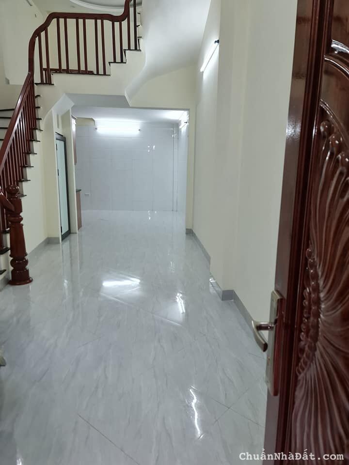 Nhà Mới Đẹp Kim Giang Xem là Thích 40m2*5T Giá 3 Tỷ 850 triệu Liên hệ: 0962056655