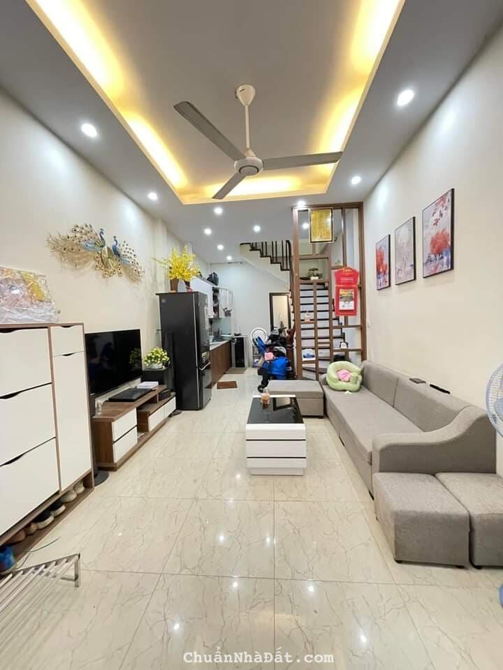 Bán nhà rất đẹp đường Kim Giang, 30m2 5T, MT 4m, 3.6 tỷ, ngõ ô tô tránh, thông ra Nguyễn Xiển