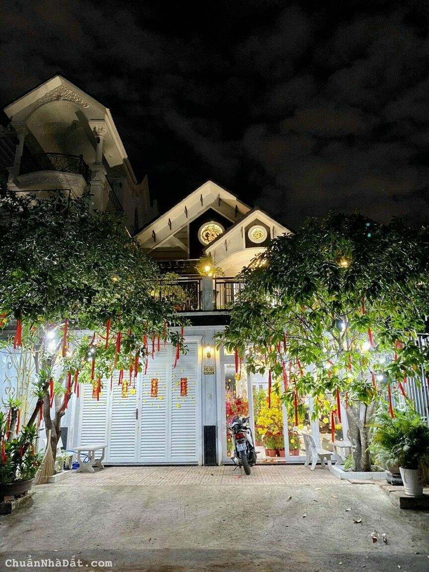 bán biệt thự 1/ đường Bình Long, phường Bình Hưng Hòa, q Bình Tân