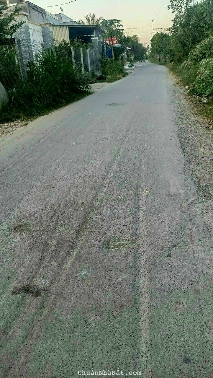 bán kho 800m2 ở Đức Hòa , Long An giá 16 tỷ