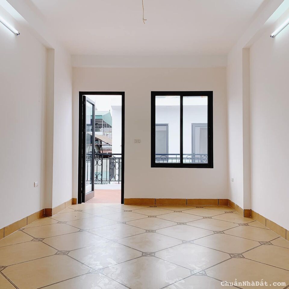 Bán nhà Mỹ Đình, Nam Từ Liêm, 4.1 tỷ, 44m2, MT 4.3m, 20m ra phố, Ngõ 3 gác phi.