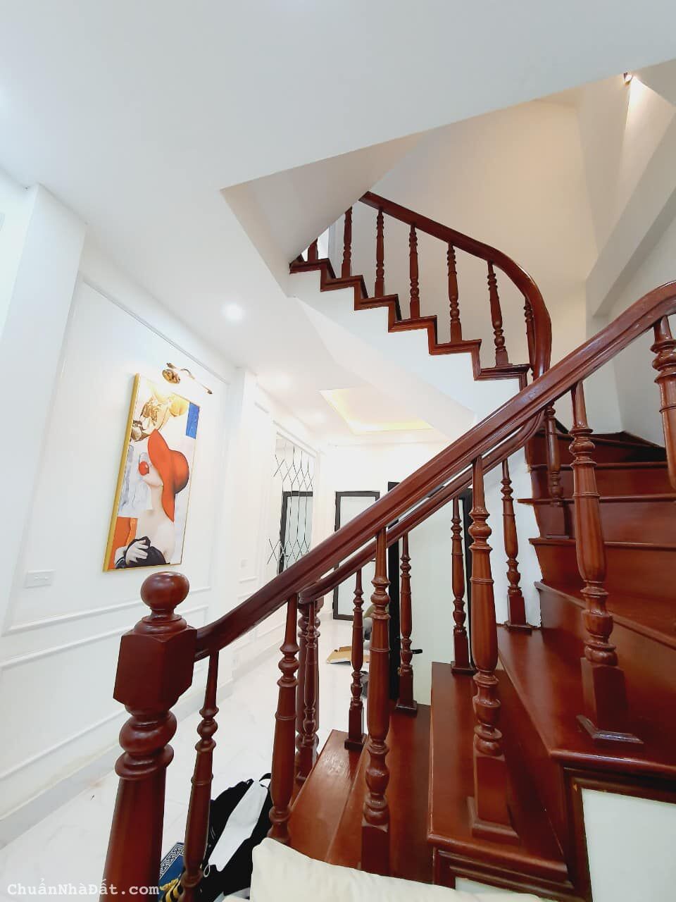 Bán nhà Đình Thôn 3.6 tỷ, 34m2, MT 4.3m, Lô góc, gần ô tô