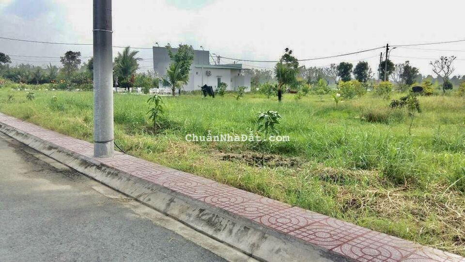 CHÍNH CHỦ SANG GẤP 3,6 SÀO ĐẤT-SHR CẠNH NHÀ DÂN,SÁT CHỢ TRƯỜNG XÍ NGHIỆP. GIÁ 550TR