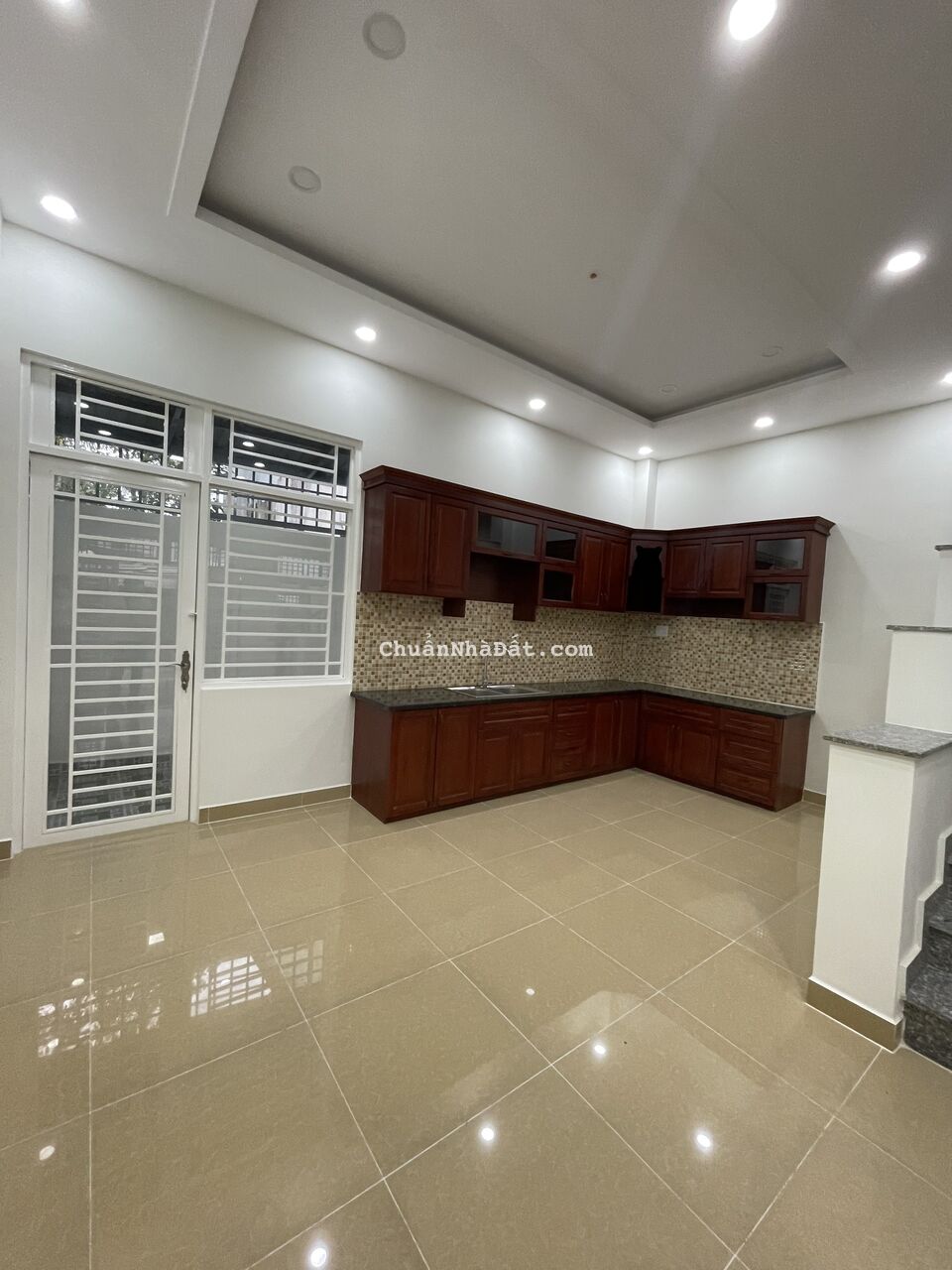 NHÀ 1 TRỆT 2 LẦU 68m2 SỔ HỒNG RIÊNG ĐÃ HOÀN CÔNG HBP THỦ ĐỨC CHỈ 5tỷ054