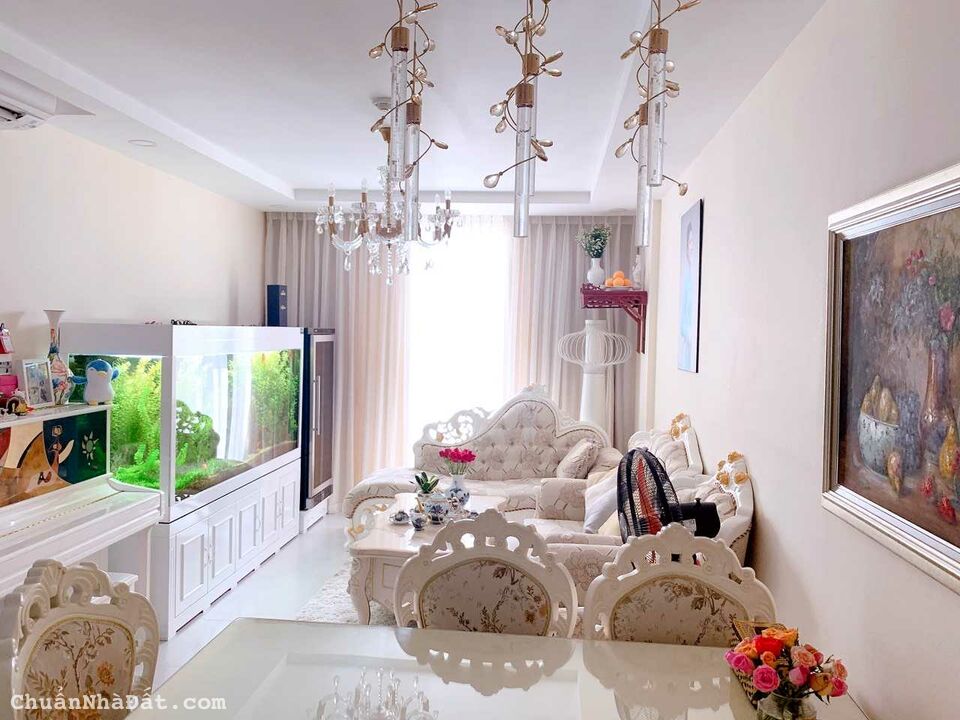 Căn hộ 2PN 1WC tại chung cư Kingston Residence - Tầng cao, view Bắc. Giá bán 4.8 tỷ