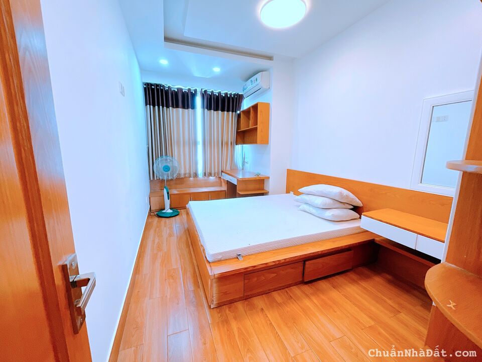 Bán căn hộ Kingston, Q.Phú Nhuận, 80m2, 2PN, view công viên, giá 5.3 tỷ, LH: 0941797916