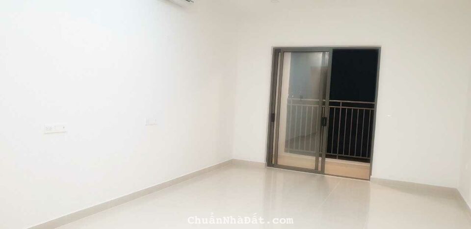 Cần bán căn officetel ở kết hợp kinh doanh có 2PN, HĐMB Newton Residence nhà trống y hình Cần bán căn officetel ở kết hợp kinh doanh có 2PN, HĐMB Newton Residence nhà trống y hình