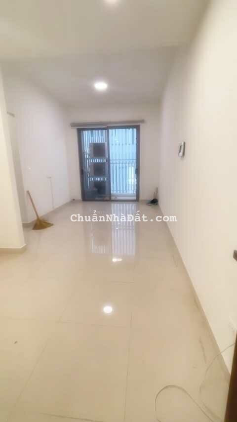 Cần bán căn officetel ở kết hợp kinh doanh có 2PN, HĐMB Newton Residence nhà trống y hình Cần bán căn officetel ở kết hợp kinh doanh có 2PN, HĐMB Newton Residence nhà trống y hình