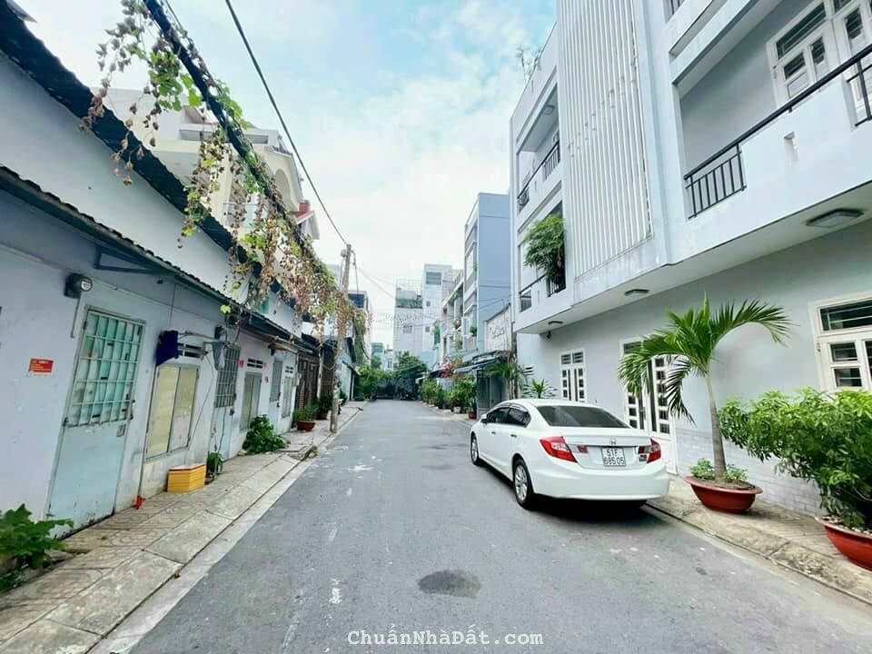 Bán nhà đường Nguyễn Quý Anh. Phường Tân Sơn Nhì. Quận Tân Phú. - Diện tích: 4m x 14m, 7.5 tỷ