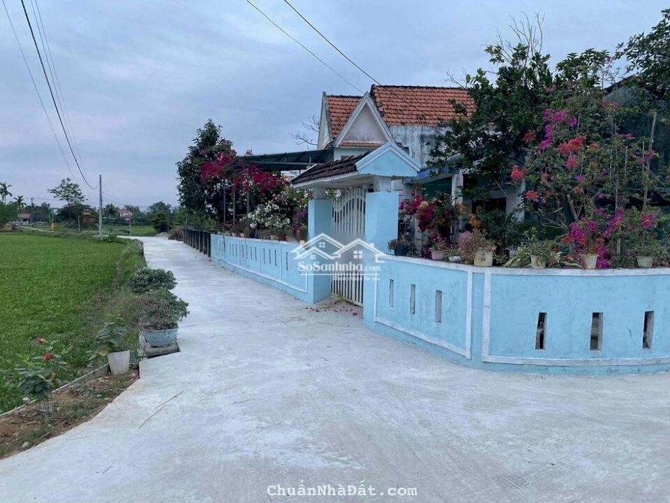 Đất bán gấp, diện tích 100,2 m2 tại thôn Phù Sa, Quế Xuân 1, Quế Sơn, Quảng Nam Đất bán gấp, diện tích 100,2 m2 tại thôn Phù Sa, Quế Xuân 1, Quế Sơn, Quảng Nam