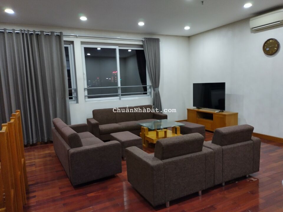 Cho thuê căn hộ Duplex khu Linh Lang. 2 tầng 150m2, 3PN. Full đồ.