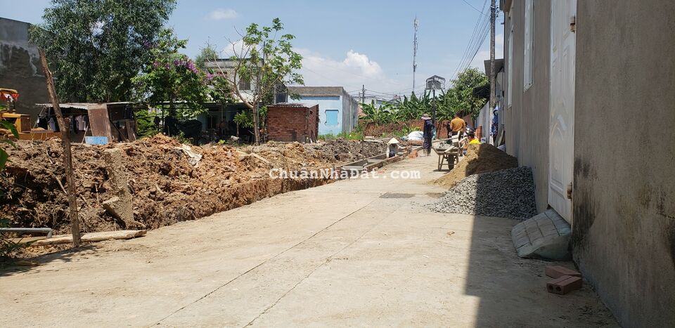 -GIA ĐÌNH VỀ BẮC CẦN THANH LÝ NGAY 3 LÔ BIỆT THỰ ĐƯỜNG NGUYỄN VĂN TỎ VÀO 1 SẸC SỔ RIÊNG FULL THỔ 