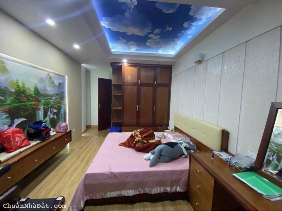 Bán nhà trung tâm Hồ Tây  -  Nhà mới – gần đường ô tô – Full nội thất -4.3 tỷ 