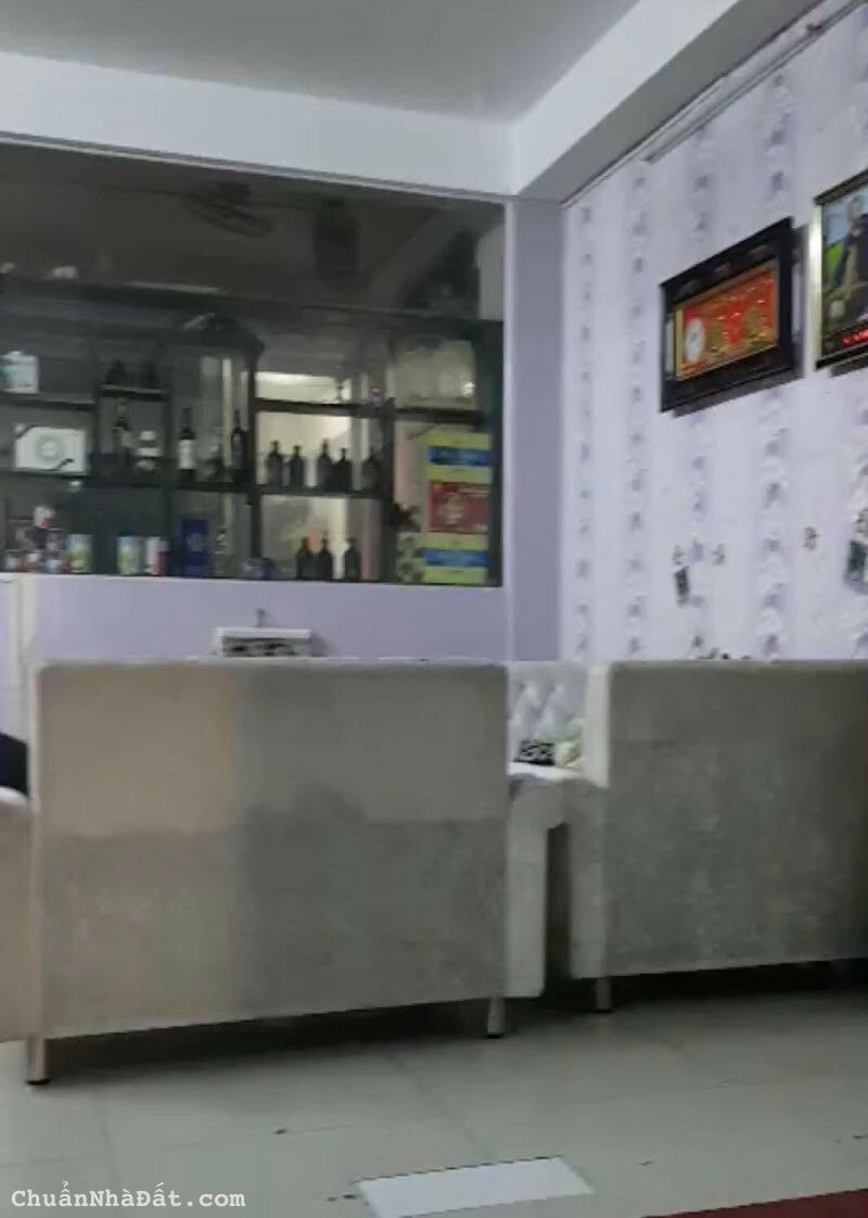 Nhà Thủ Đức, 6 tầng, Mặt tiền kinh doanh đa ngành, gần Kha Vạn Cân.