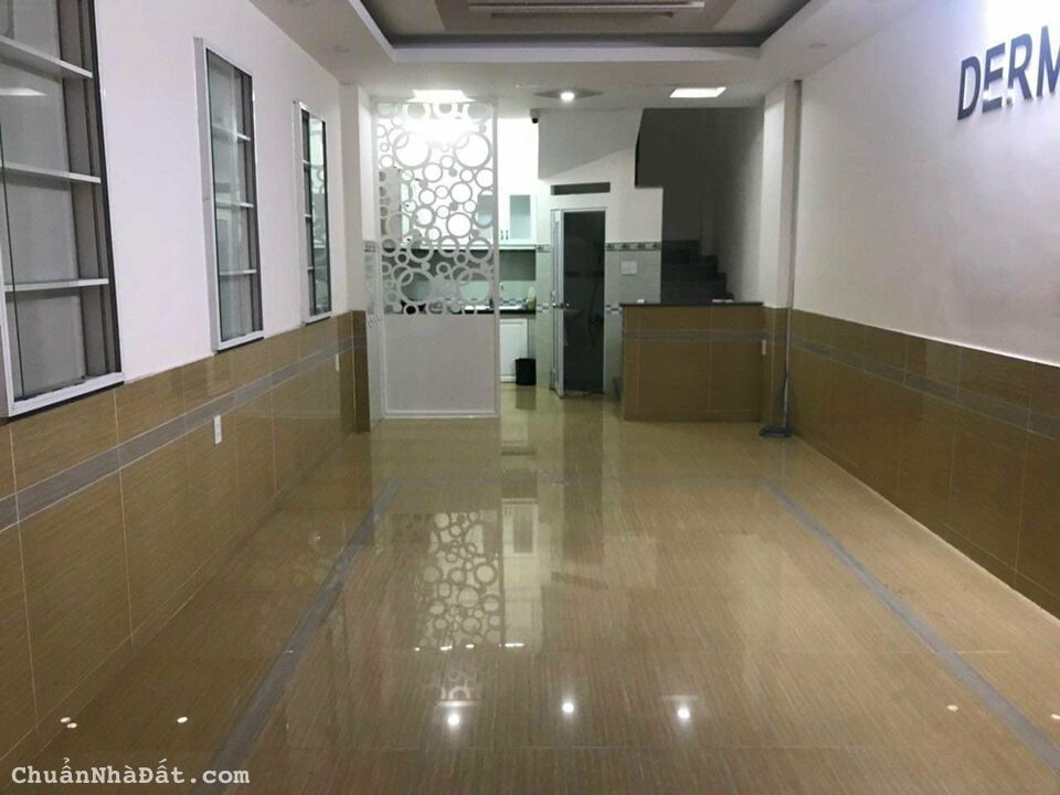 Nhà đẹp Nguyễn Kiệm, 5 Tầng BTCT, Xe Hơi Đỗ Cửa, Giá chỉ 7.9 Tỷ