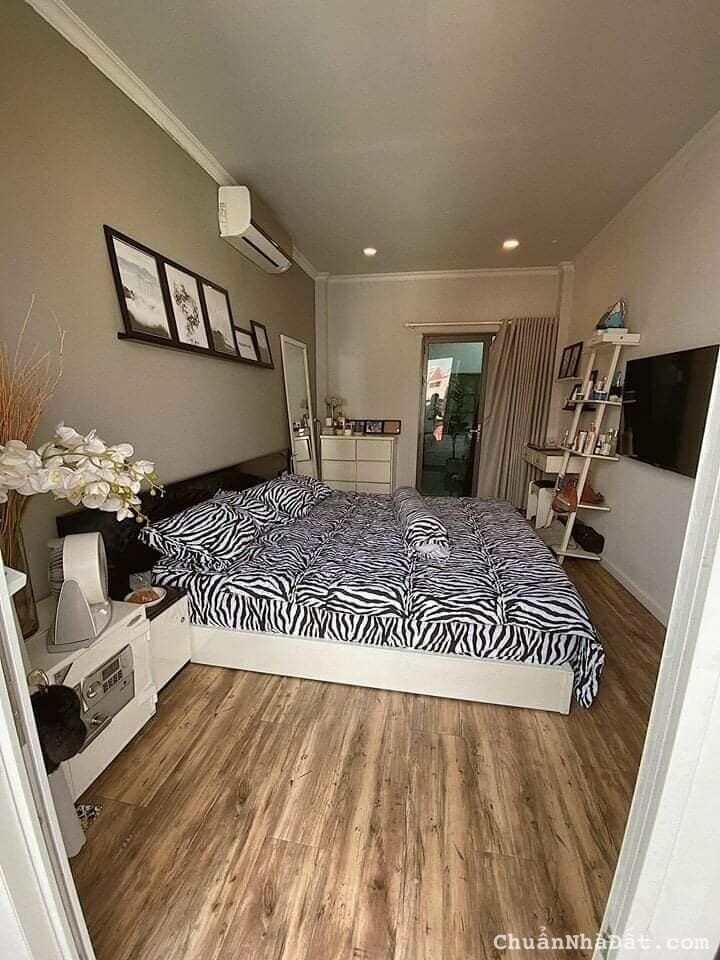 Trung Tâm Phú Nhuận, HXH cách Mặt tiền 10m, 3 tầng, 8.5 Tỷ. Trung Tâm Phú Nhuận, HXH cách Mặt tiền 10m, 3 tầng, 8.5 Tỷ.