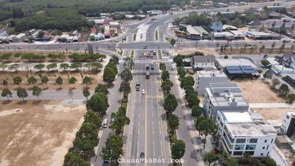 vợ chồng cần tiền kinh doanh nên sang lại đất 90m2, 900tr, BÀU BÀNG BÌNH DƯƠNG,FULL thổ cư