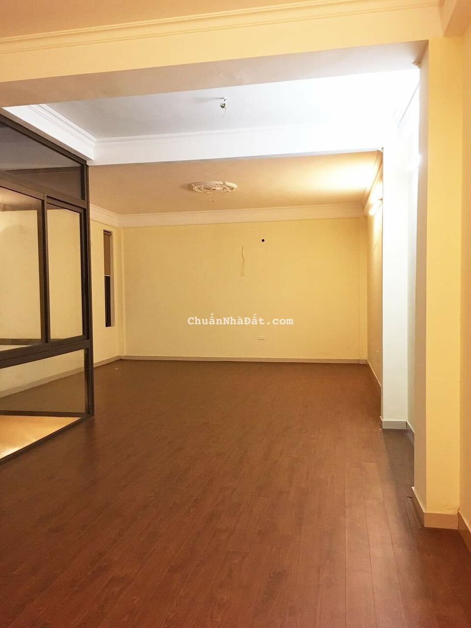 Cần bán gấp nhà phố Ngọc Lâm-LB Kinh Doanh Ô Chờ Thang Máy Ô Tô 116m2x5T MT 5.1m2 Giá nhỉnh 19 tỷ