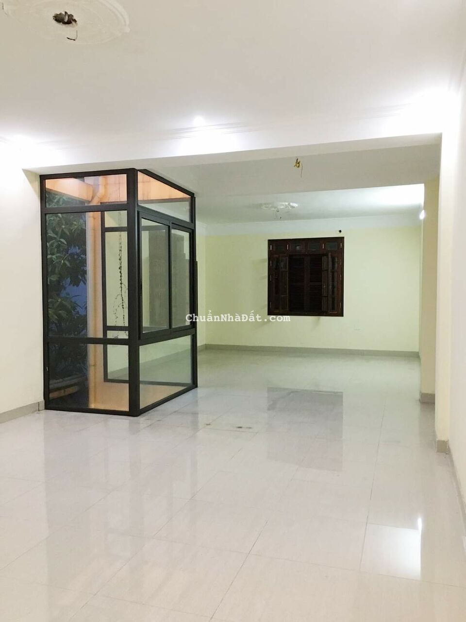 Cần bán gấp nhà phố Ngọc Lâm-LB Kinh Doanh Ô Chờ Thang Máy Ô Tô 116m2x5T MT 5.1m2 Giá nhỉnh 19 tỷ