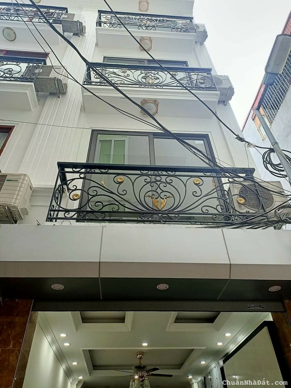 Siêu Đẹp nhà Ái Mộ-LB Ô Tô Đỗ Cửa Mới Đẹp Ở Sướng 50m2x5T Giá nhỉnh 5 tỷ