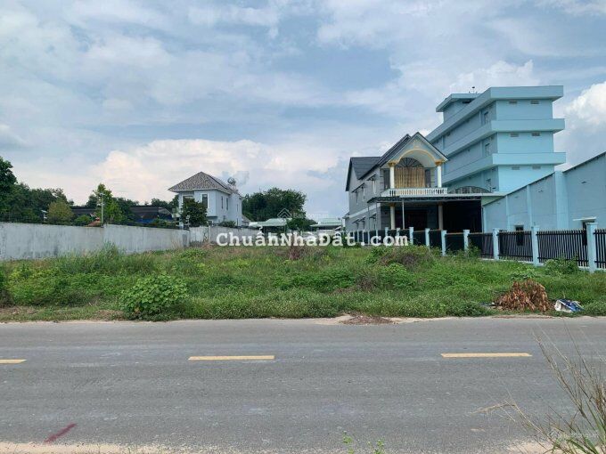 Tôi chính chủ cần tiền bán gấp mảnh đất 300m xã Đồng Tiến, Đồng Phú.