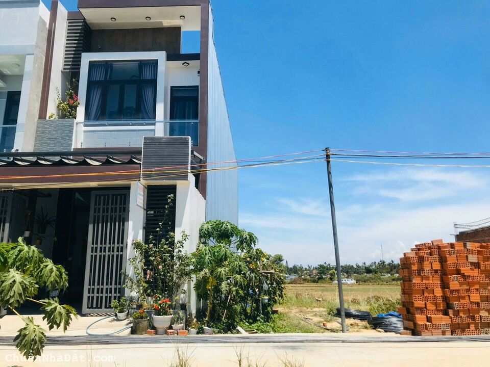 Ngân Hàng Siết Chặt Tín Dụng Cần Bán Gấp Lô Đất Để Mở Rộng Kinh Doanh Lh: 0961808556 Ngân Hàng Siết Chặt Tín Dụng Cần Bán Gấp Lô Đất Để Mở Rộng Kinh Doanh Lh: 0961808556
