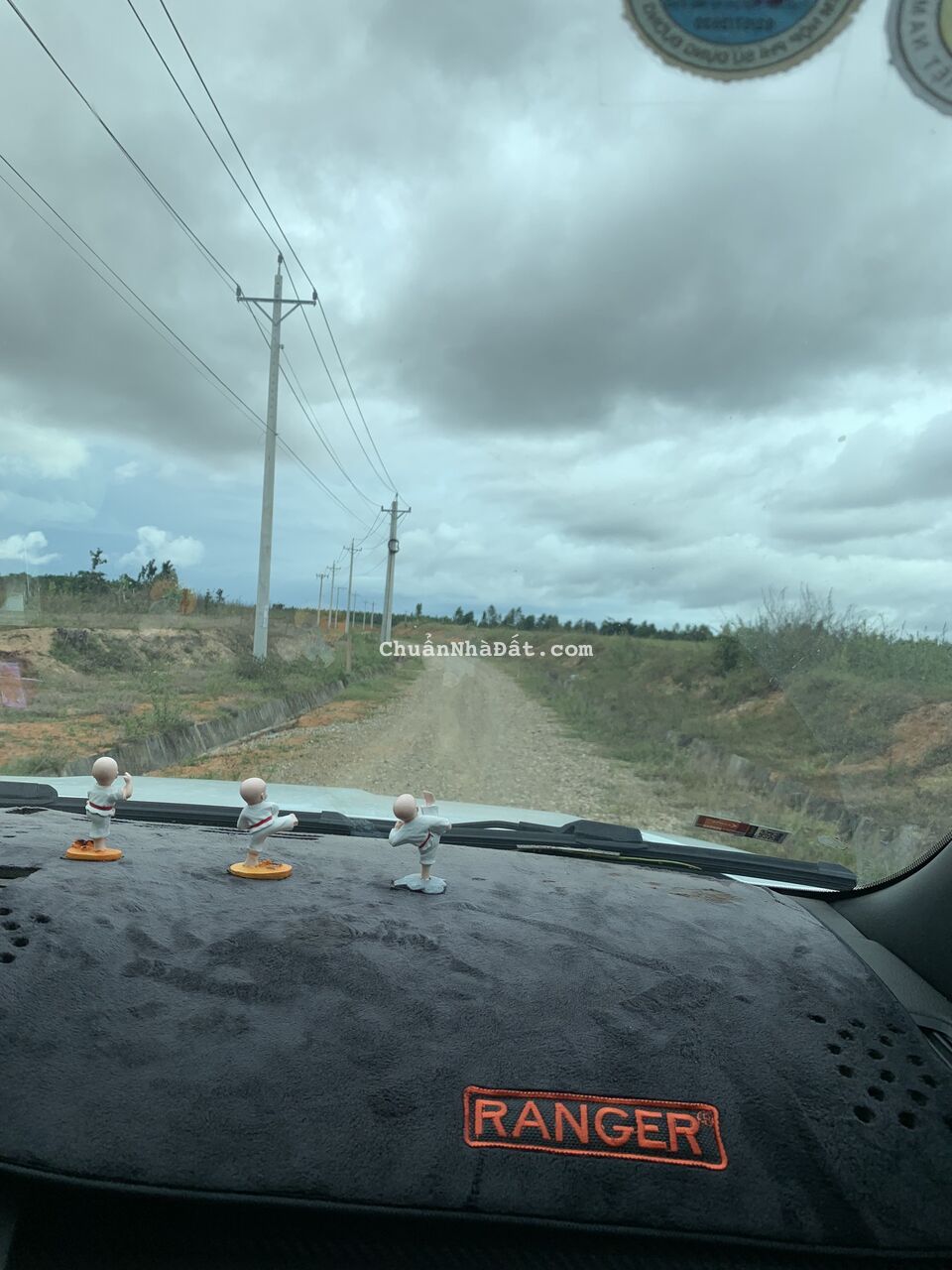 Bán cụm đất Chợ Lầu mặt tiền đường điện gió, cách biển 2.5km