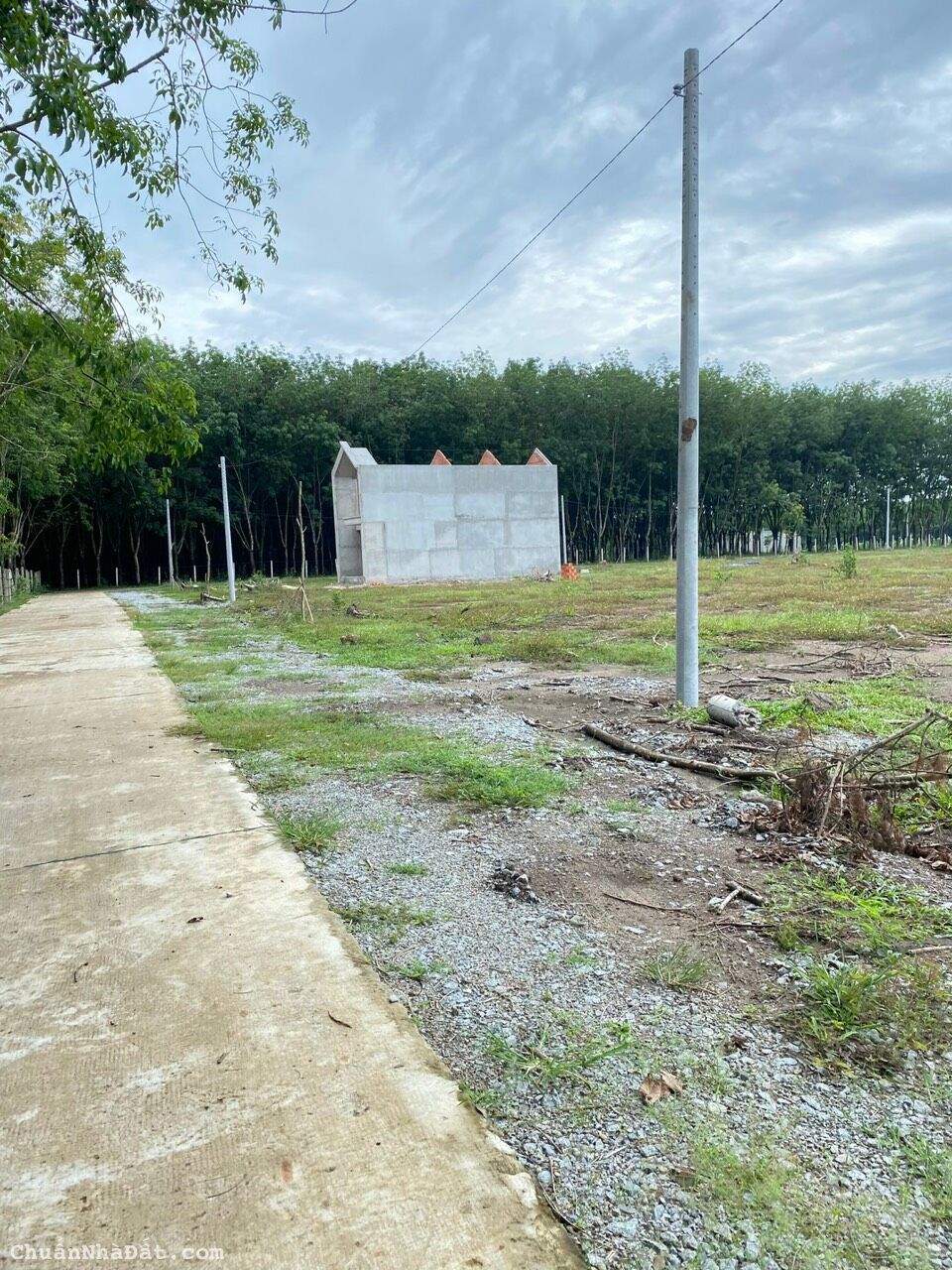 Bán đất cách KCN Tân Quan 50m, mặt tiền nhựa, 100m² thổ cư - Giá: 1tr5/m²