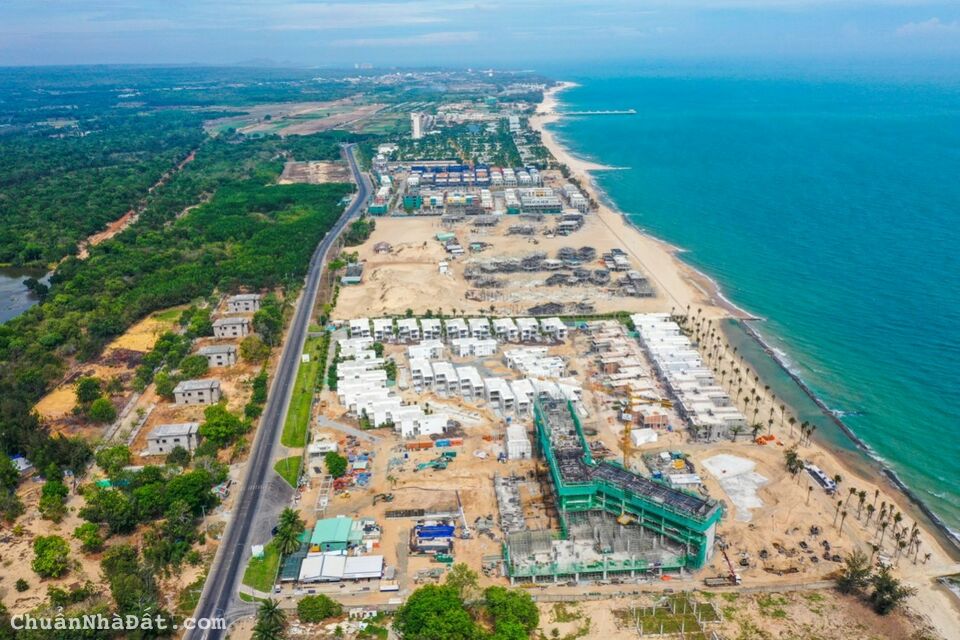 BÁN LÔ ĐẤT MT ĐƯỜNG NHỰA TRỤC CHÍNH SÂN BAY LỘC AN ĐẤT ĐỎ BRVT DT 1040,6M2 BÁN LÔ ĐẤT MT ĐƯỜNG NHỰA TRỤC CHÍNH SÂN BAY LỘC AN ĐẤT ĐỎ BRVT DT 1040,6M2