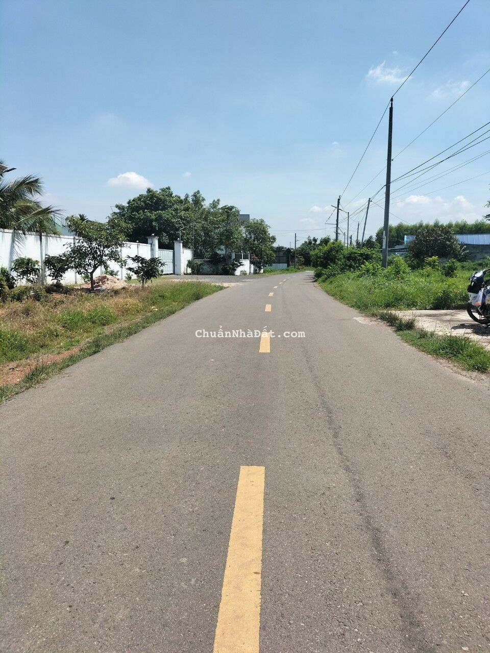 MẶT TIỀN ĐƯỜNG NGUYỄN HUỆ XÃ PHƯỚC LONG THỌ ĐẤT ĐỎ BRVT DT 699M2 CÓ SẴN 100M2 THỔ CƯ MẶT TIỀN ĐƯỜNG NGUYỄN HUỆ XÃ PHƯỚC LONG THỌ ĐẤT ĐỎ BRVT DT 699M2 CÓ SẴN 100M2 THỔ CƯ