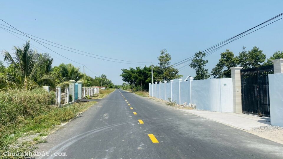 ĐẤT MT ĐƯỜNG NHỰA ĐỐI DIỆN HỒ BÚT THIỀN XÃ LONG MỸ ĐẤT ĐỎ BRVT DT 910M2 CÓ 100M2 THỔ CƯ ĐẤT MT ĐƯỜNG NHỰA ĐỐI DIỆN HỒ BÚT THIỀN XÃ LONG MỸ ĐẤT ĐỎ BRVT DT 910M2 CÓ 100M2 THỔ CƯ