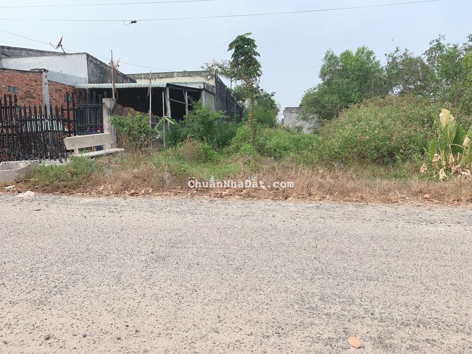 BÁN LÔ ĐẤT MẶT TIỀN ĐƯỜNG NHỰA XÃ LỘC AN ĐẤT ĐỎ BRVT DT 200M2 FULL THỔ CƯ
