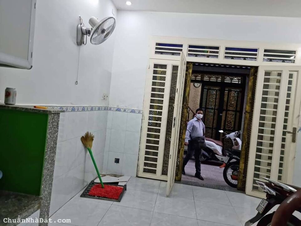 Nhà đẹp lung linh, nhà giá rẻ Bình Tân Tây Lân 35m2 4 tầng, chỉ nhỉnh 2 tỷ gần QL 1A.