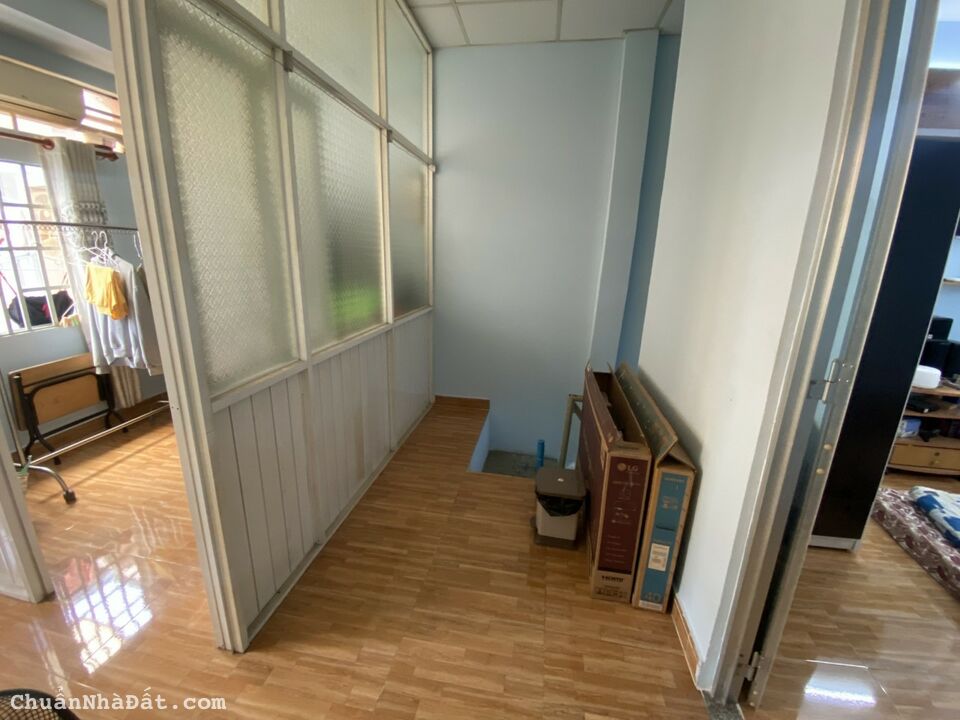 Chủ ngộp BANK xoắn bán giảm sốc 300 triệu, giá mới nhỉnh 3tỷ3 38m2.Phú Lâm,Q6.