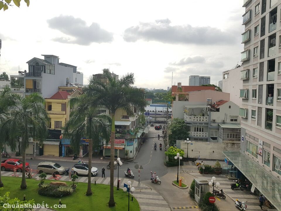 Bán căn hô chung cư Carillon 1. Tân Bình. 70.5m2.2PN. 2WC. Bancon. View đẹp. Giá 3.5 tỷ. Sổ Bán căn hô chung cư Carillon 1. Tân Bình. 70.5m2.2PN. 2WC. Bancon. View đẹp. Giá 3.5 tỷ. Sổ