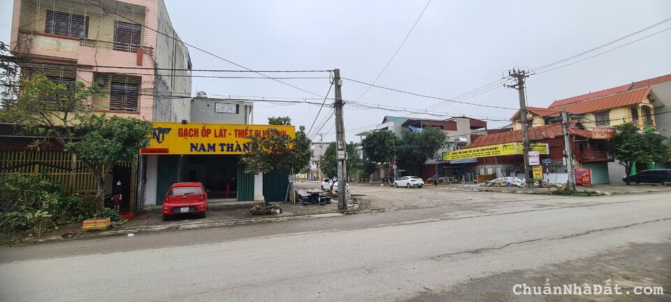 Cho thuê nhà nguyên căn góc, thích hợp kinh doanh buôn bán - 279 Xuân Thành, thành phố Ninh Bình Cho thuê nhà nguyên căn góc, thích hợp kinh doanh buôn bán - 279 Xuân Thành, thành phố Ninh Bình