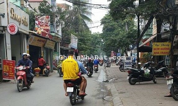Bán đất mặt tiền đường 19/5 Văn Quán, Hà Đông, có nhà cấp 4, diện tích 175m2