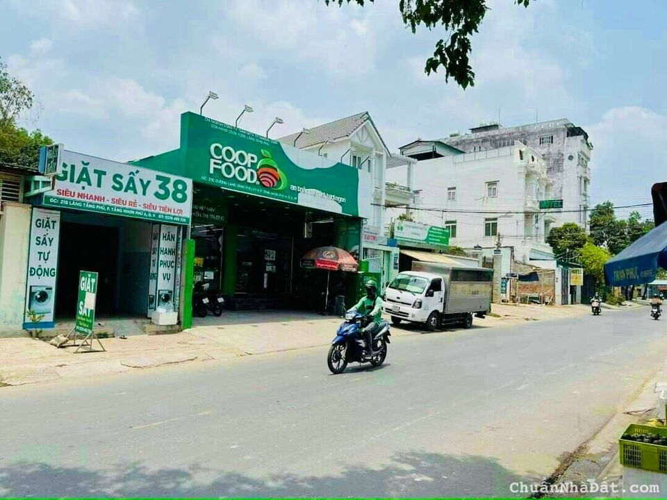 Bán nhà mặt tiền đường Làng Tăng Phú, 8x25m, full thổ cư, TP. Thủ Đức Bán nhà mặt tiền đường Làng Tăng Phú, 8x25m, full thổ cư, TP. Thủ Đức