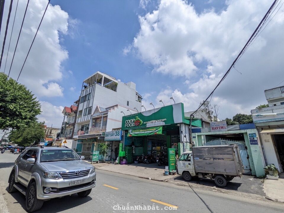 Bán nhà mặt tiền đường Làng Tăng Phú, 8x25m, full thổ cư, TP. Thủ Đức Bán nhà mặt tiền đường Làng Tăng Phú, 8x25m, full thổ cư, TP. Thủ Đức