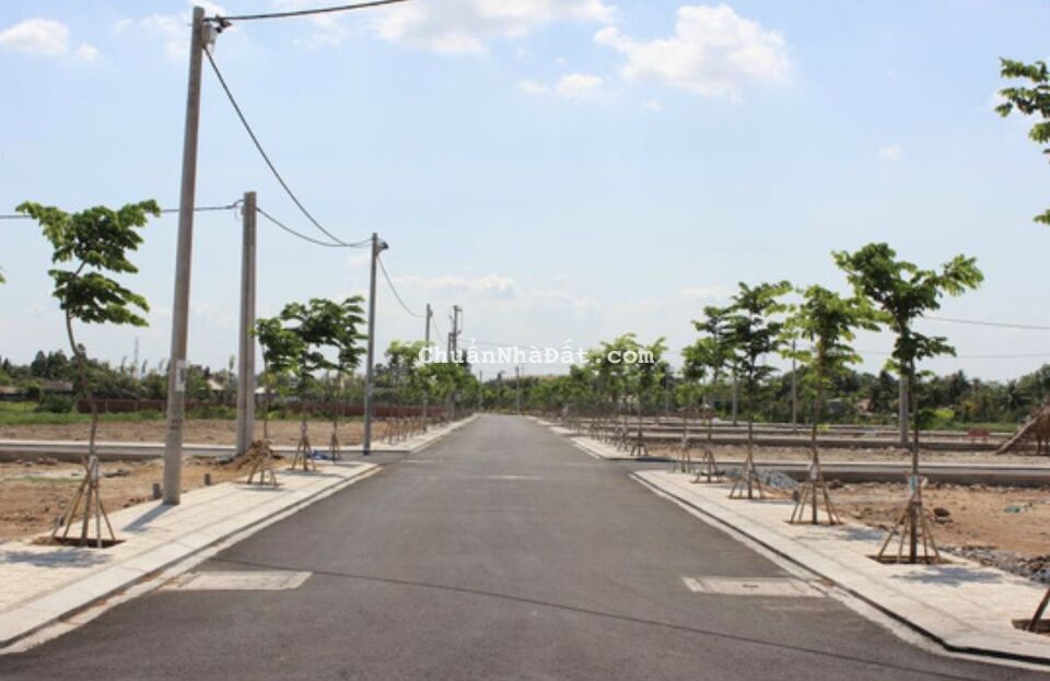 DUY NHẤT LÔ GÓC 2 MẶT TIỀN, ĐƯỜNG 8M AFPhan SÁT KCN,NẰM TRONG KHU DÂN CƯ