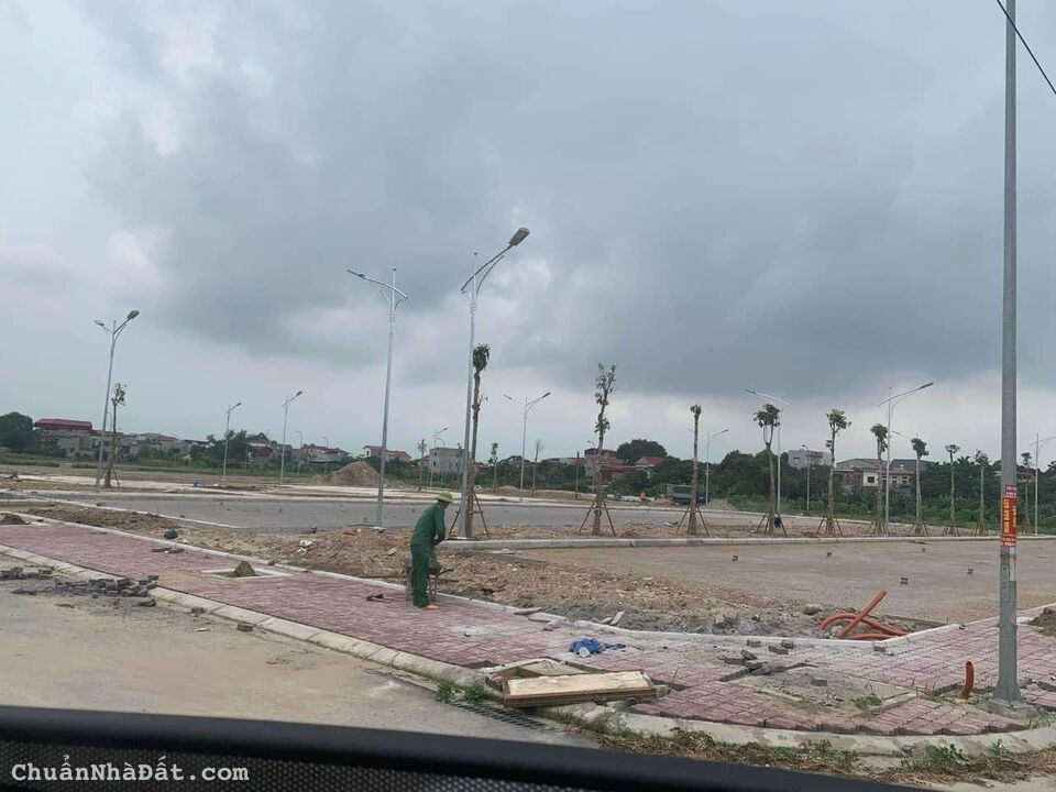 DUY NHẤT LÔ GÓC 2 MẶT TIỀN, ĐƯỜNG 8M AFPhan SÁT KCN,NẰM TRONG KHU DÂN CƯ