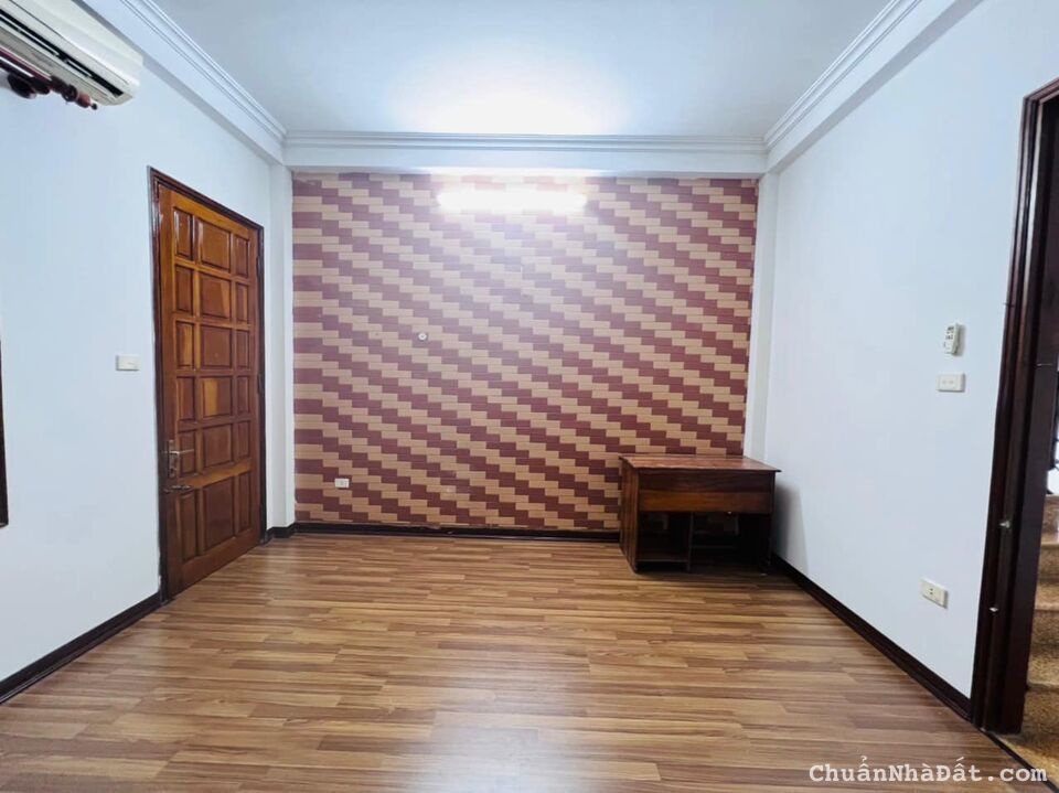 Bán Nhà Dân Xây, Phố Khương Thượng - Ngõ thông, Gần Ô tô, Kinh doanh Online, Giá 3.8 tỷ Bán Nhà Dân Xây, Phố Khương Thượng - Ngõ thông, Gần Ô tô, Kinh doanh Online, Giá 3.8 tỷ