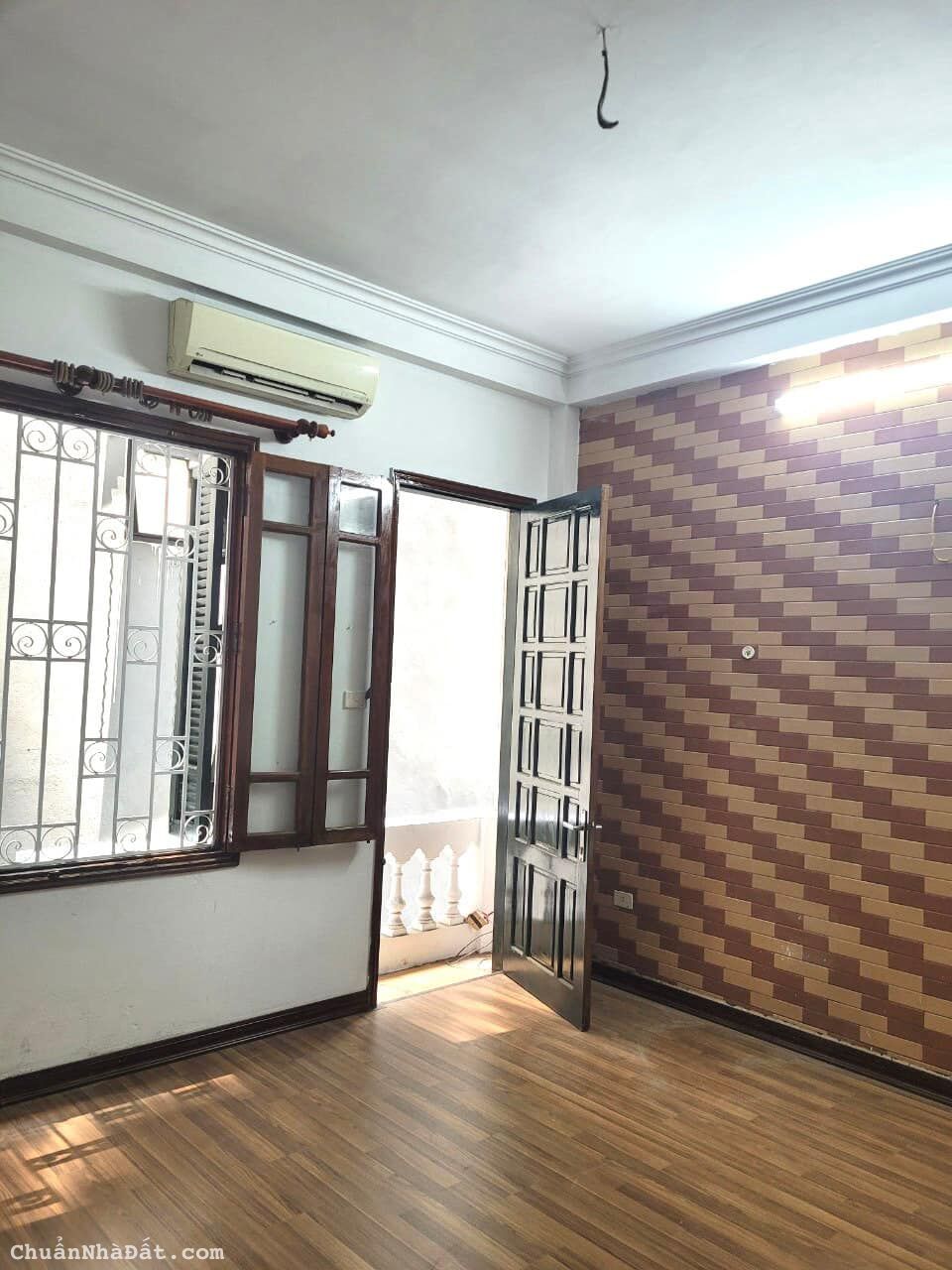 Bán Nhà Dân Xây, Phố Khương Thượng - Ngõ thông, Gần Ô tô, Kinh doanh Online, Giá 3.8 tỷ Bán Nhà Dân Xây, Phố Khương Thượng - Ngõ thông, Gần Ô tô, Kinh doanh Online, Giá 3.8 tỷ