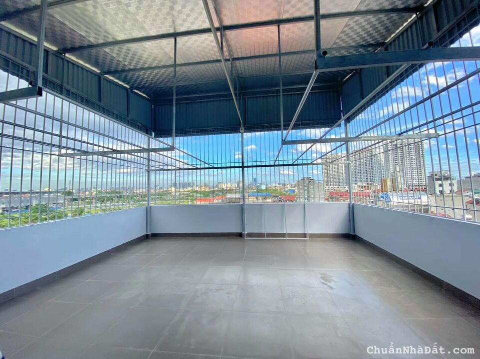 Bán Nhà Chung Cư MiNi Cầu Diễn, DT 126m2, Mặt Tiền 14m, 7 Tầng, Thang Máy, Giá 18.5 tỷ