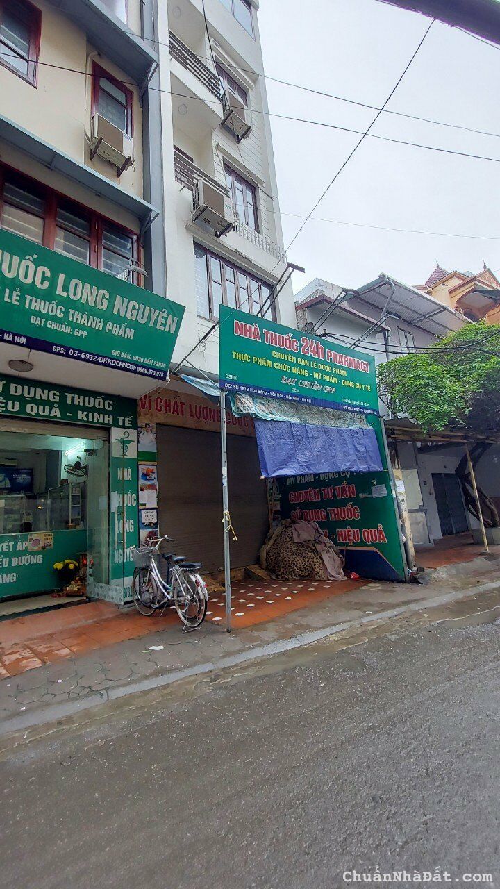 Bán nhà mặt phố Hoa Bằng, quận Cầu Giấy, Hà Nội , Giá 15.5 tỷ