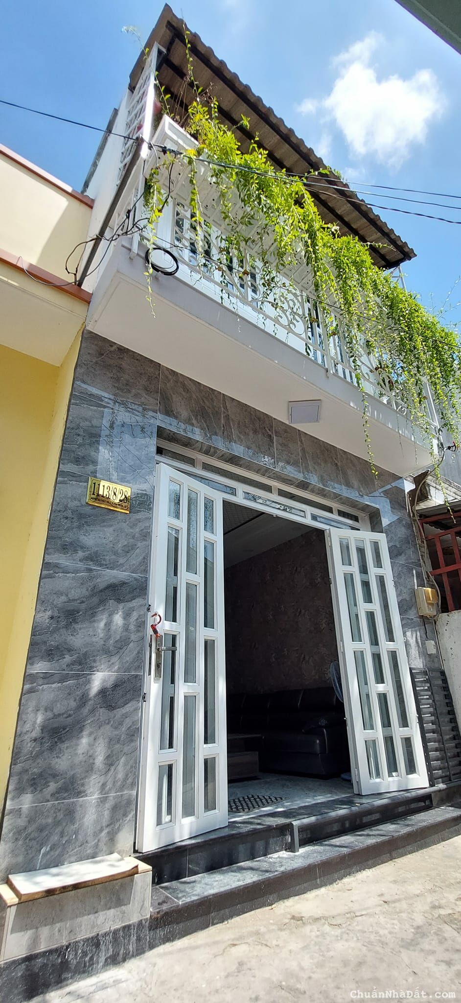 Nhà hẻm 1113/8/28 Huỳnh Tấn Phát, Phường Phú Thuận, Quận 7, diện tích: 4m x 14m