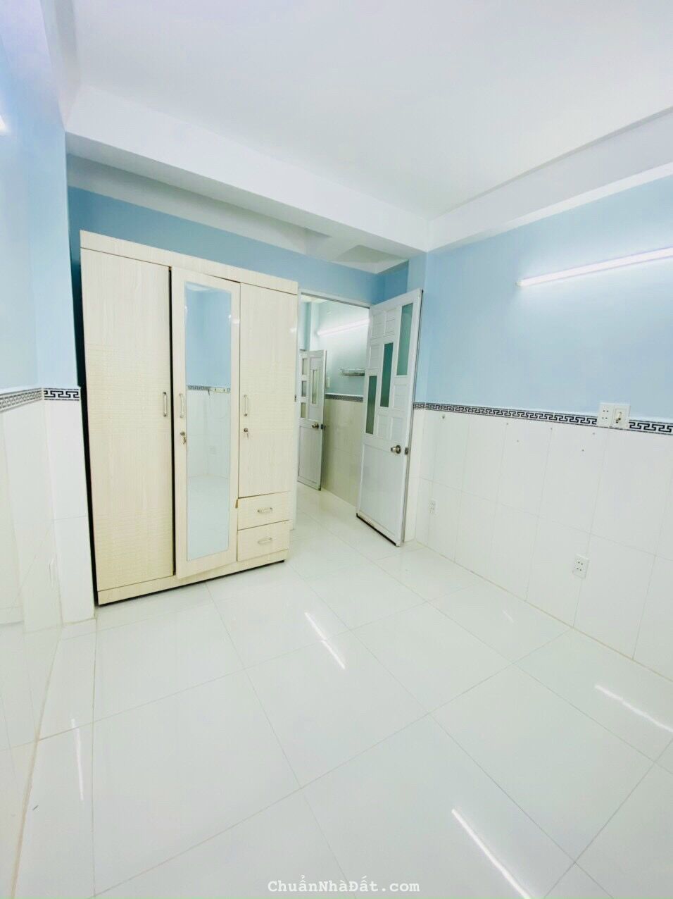 Cho thuê nhà hẻm 65 Trần Tuấn Khải P5 Q5 gần chợ Hoà Bình Cho thuê nhà hẻm 65 Trần Tuấn Khải P5 Q5 gần chợ Hoà Bình