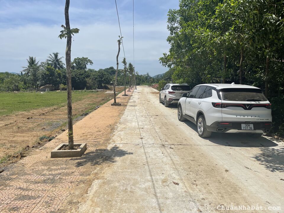 Cc ra lô đất 300tr sát cụm CN Thạch Quảng pháp lý rõ ràng