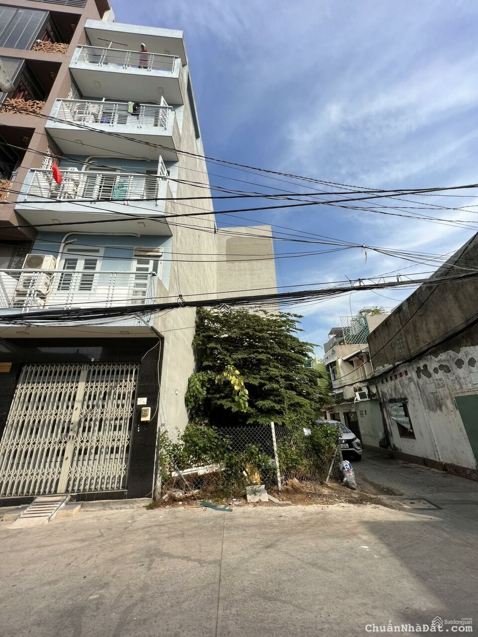 Cần bán gấp đất đường Đinh Thị Thi, P. Hiệp Bình Phước, Thủ Đức sổ hồng riêng,giá chỉ 5.2  tỷ/lô